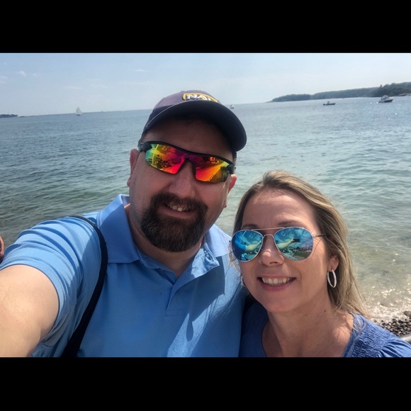 Posh Ambassador! Melinda - Picture 4 of 8